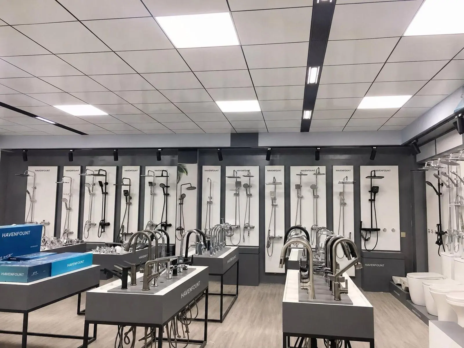 HavenFount shower systems and faucet showroom